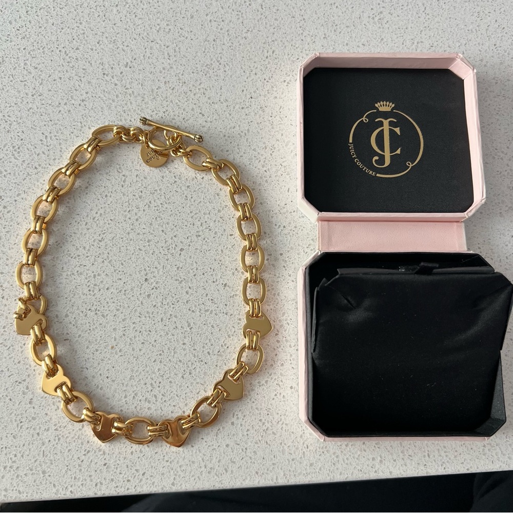 Juicy Couture Heart Necklace Valentines